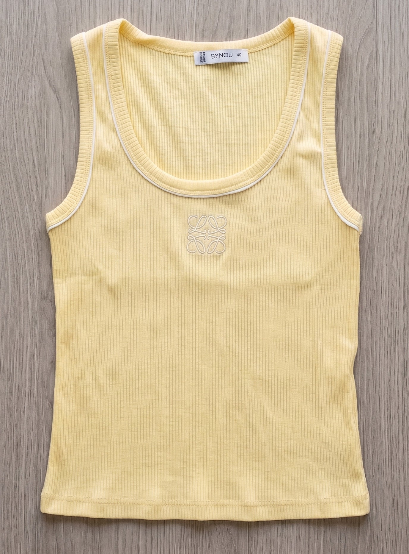 Top Low Jaune Pastel 01